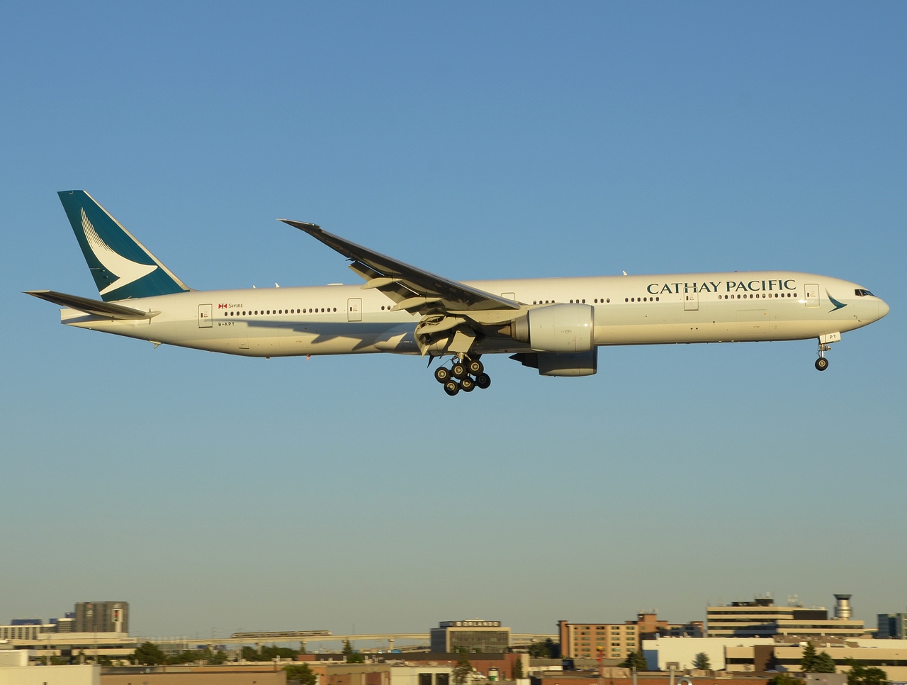 B-KPY - 777-367(ER) - Cathay Pacific Airways - YYZ - 07-07-2018