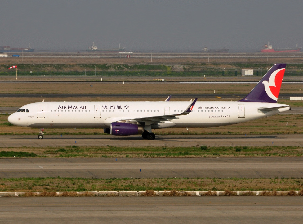B-MCE - A321-231(WL) - Air Macau - PVG - 03-04-2018