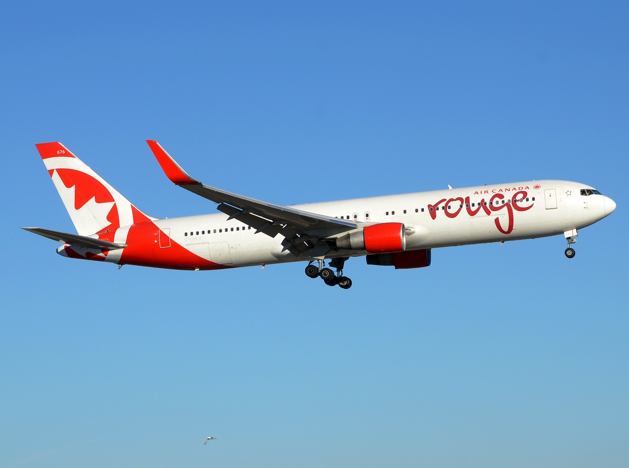 C-FMLV - 767-316(ER)(WL) - Air Canada Rouge - YYZ - 07-07-2018