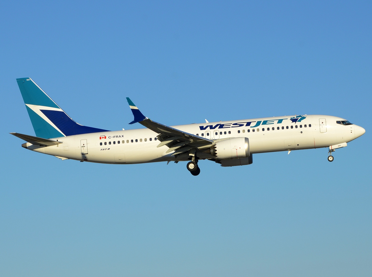 C-FRAX - 737-8 MAX - WestJet - YYZ - 07-07-2018