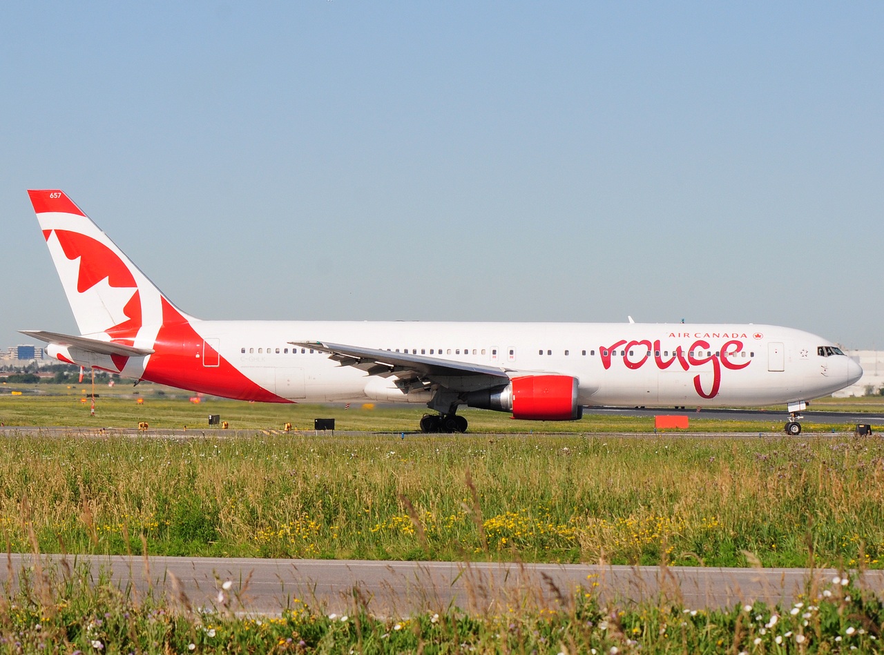 C-GHLK - 767-35H(ER) - Air Canada Rouge - YYZ - 08-07-2018
