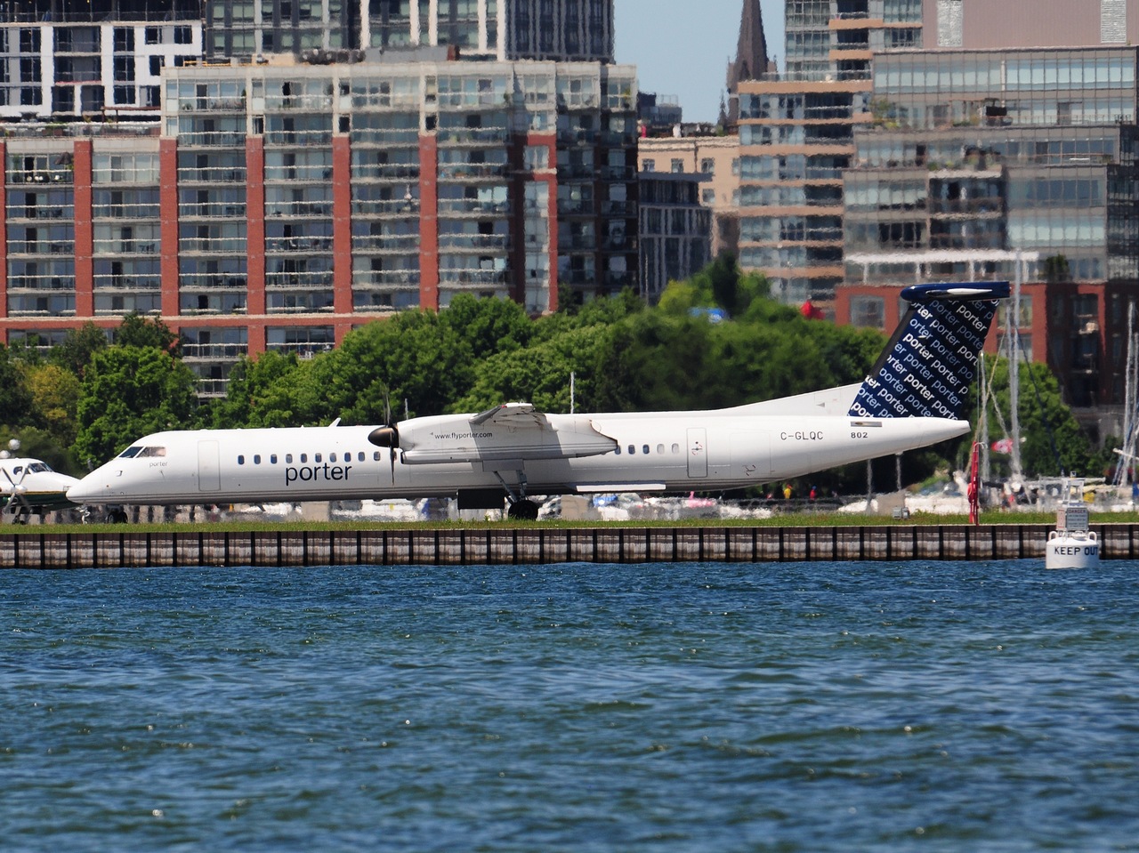 C-GLQC - DHC-8-402 - Porter Airlines - YTZ - 06-07-2018