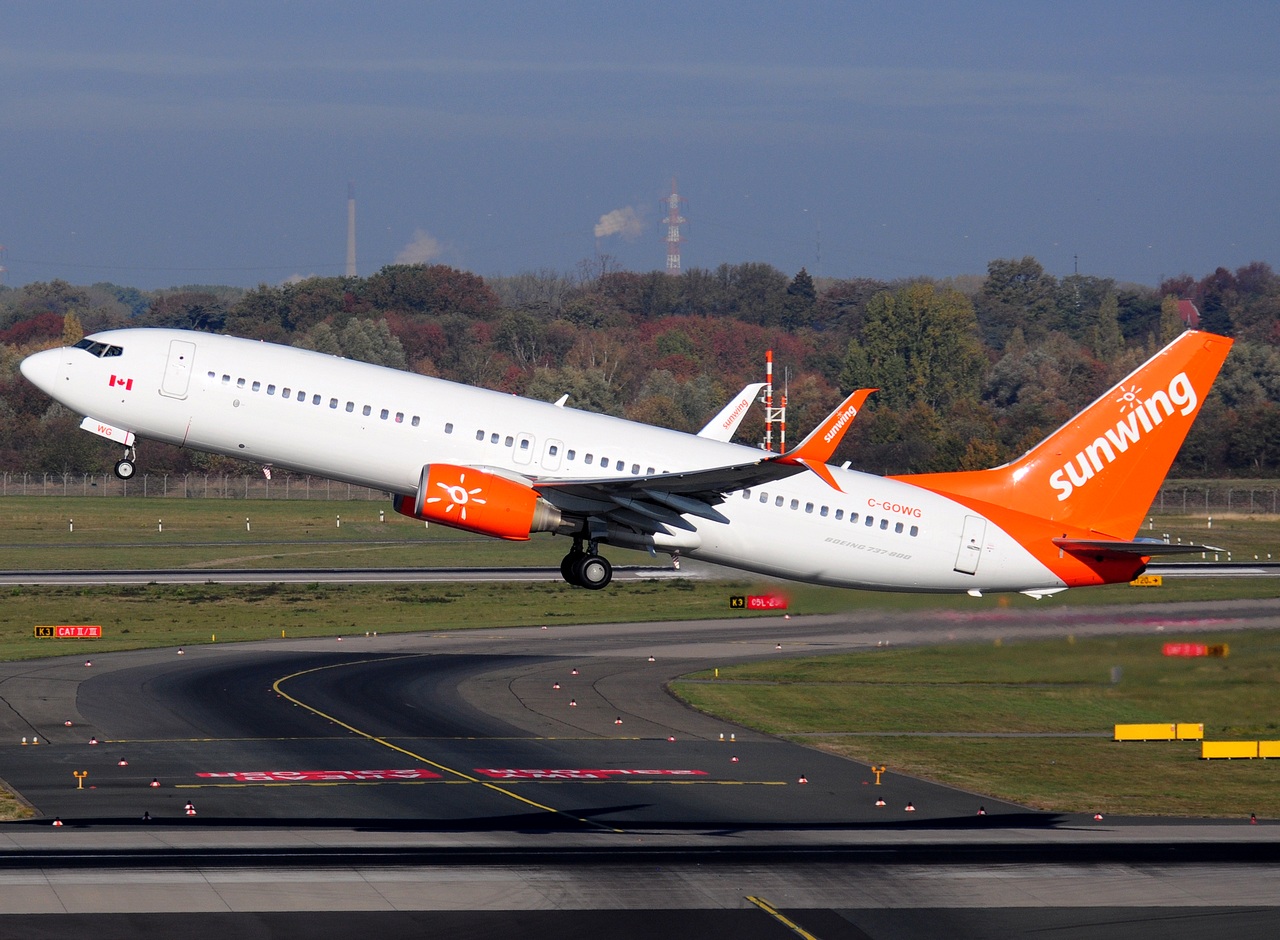 C-GOWG - 737-86J(WL) - Sunwing Airlines - DUS - 21-10-2018b