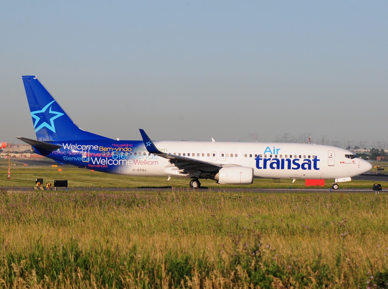 C-GTQJ - 737-8Q8(WL) - Air Transat - YYZ - 08-07-2018b