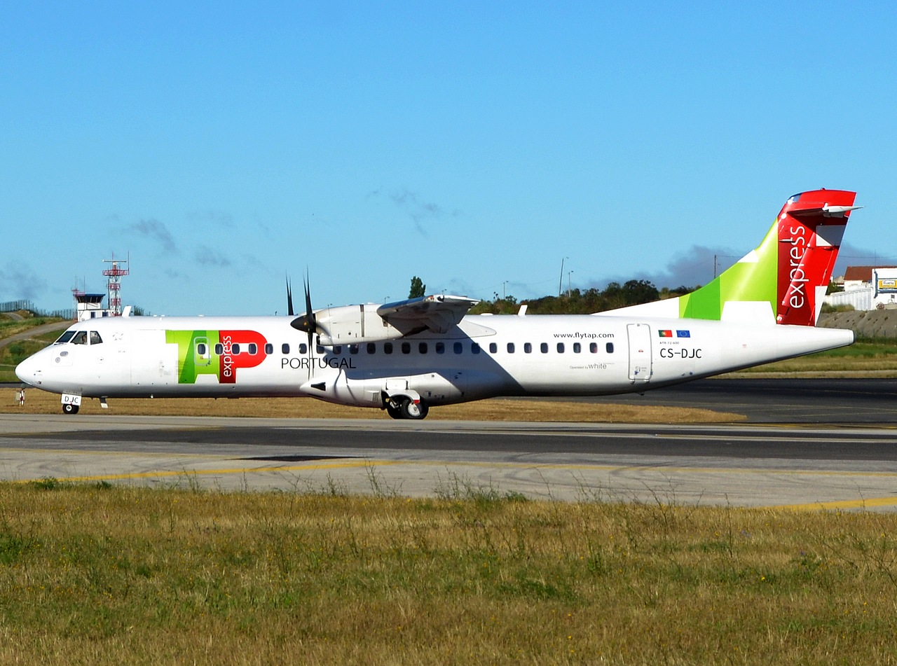 CS-DJC - ATR 72-600 (72-212A) - TAP Express - LIS - 15-06-2018