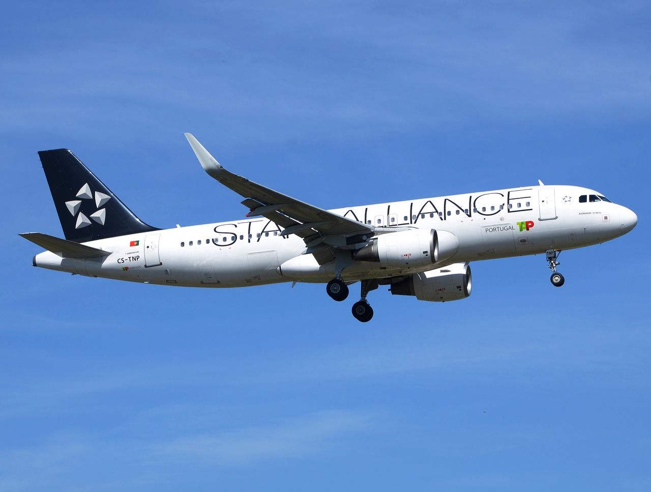 CS-TNP - A320-214 - TAP _ Air Portugal - LIS - 14-06-2018