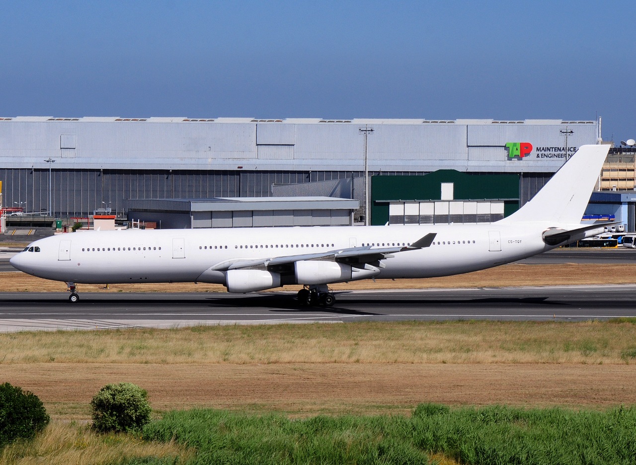 CS-TQY - A340-313 - Hi Fly - LIS - 15-06-2018