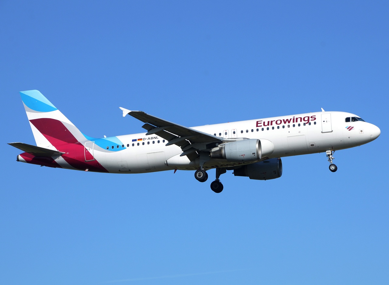 D-ABNL - A320-214 - Eurowings - LIS - 14-06-2018