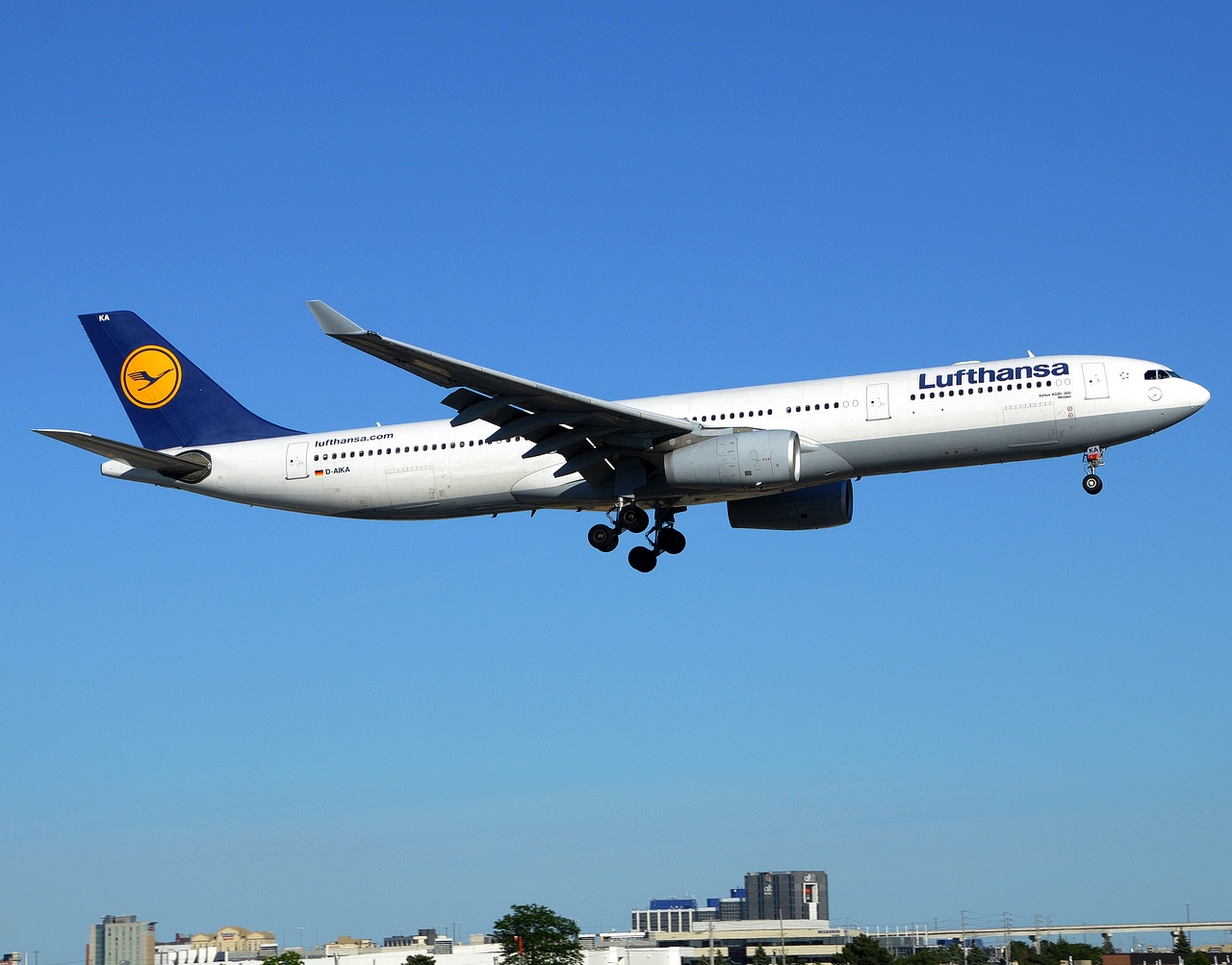 D-AIKA - A330-343 - Lufthansa - YYZ - 07-07-2018