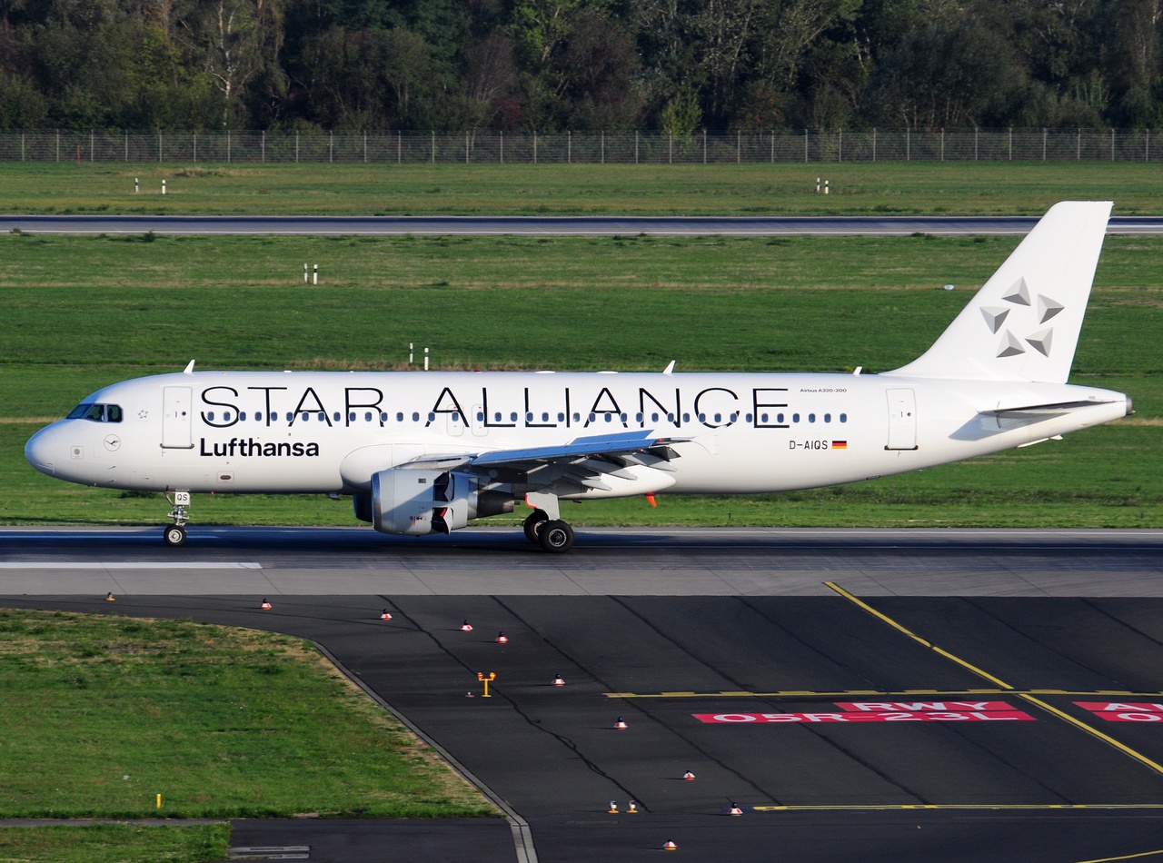 D-AIQS - A320-211 - Lufthansa - DUS - 15-09-2018
