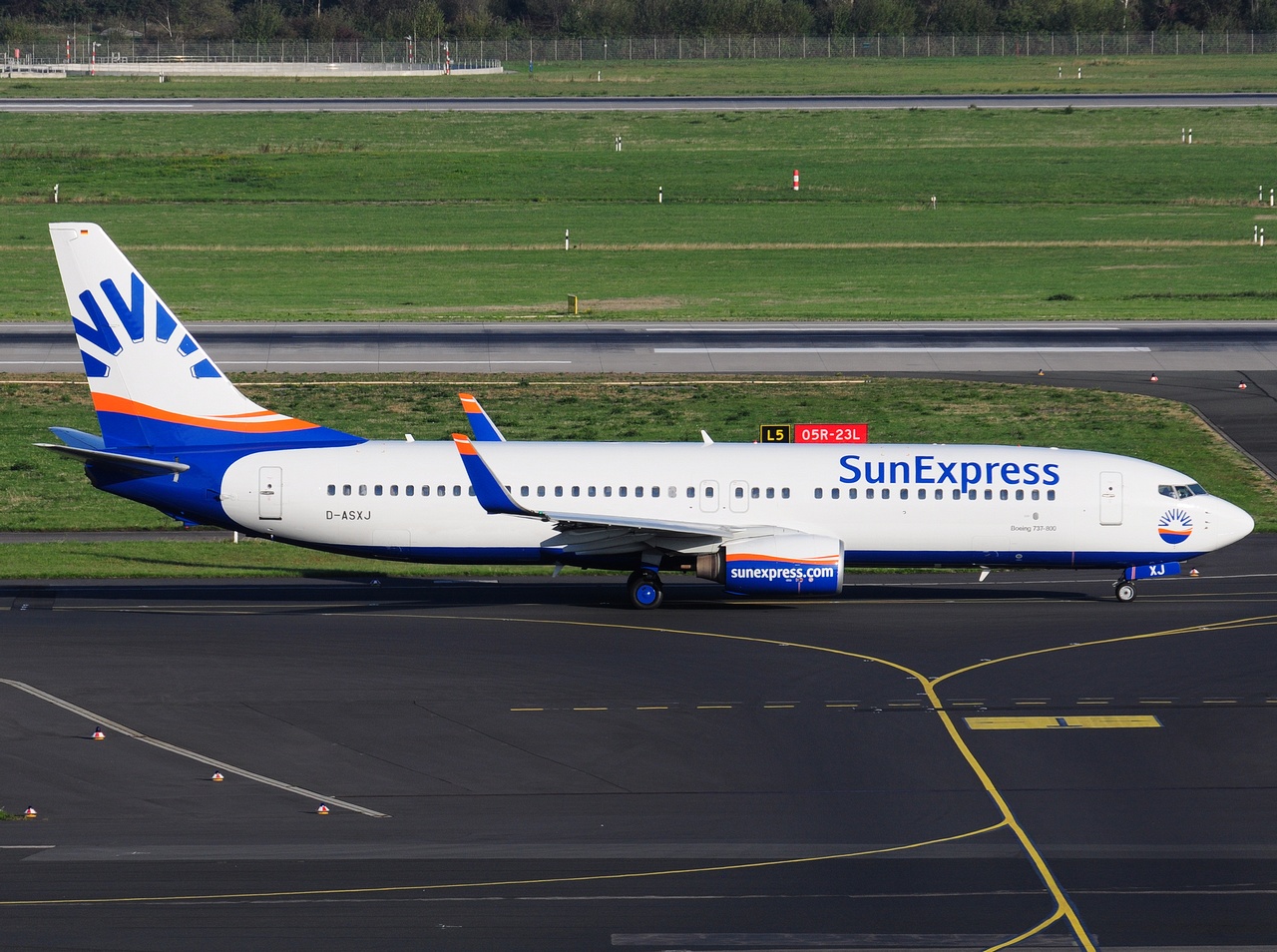 D-ASXJ - 737-86N(WL) - SunExpress Germany - DUS - 15-09-2018