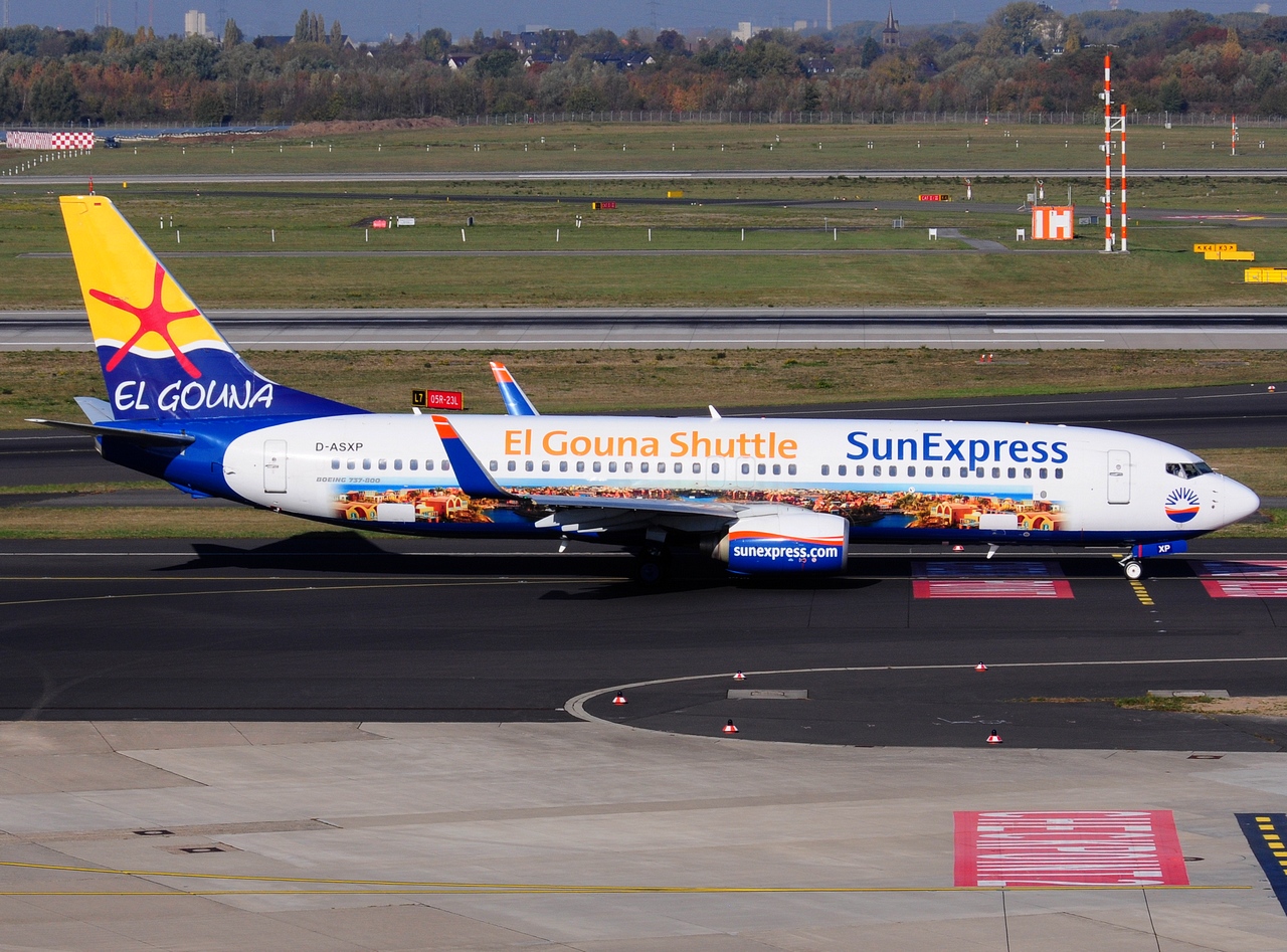 D-ASXP - 737-8HX(WL) - SunExpress Germany - DUS - 21-10-2018