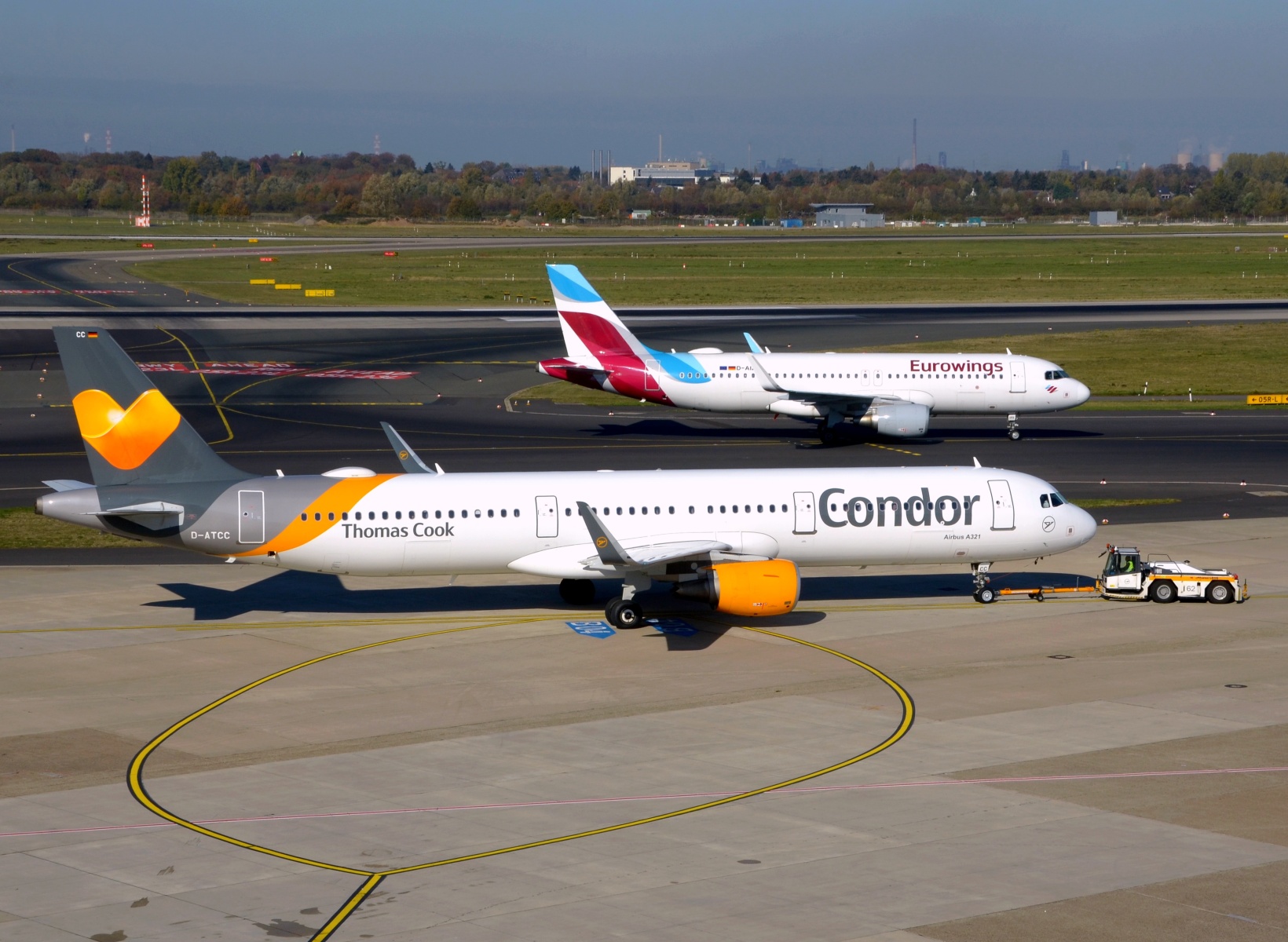 D-ATCC - A321-211(WL) - Condor - DUS - 21-10-2018c