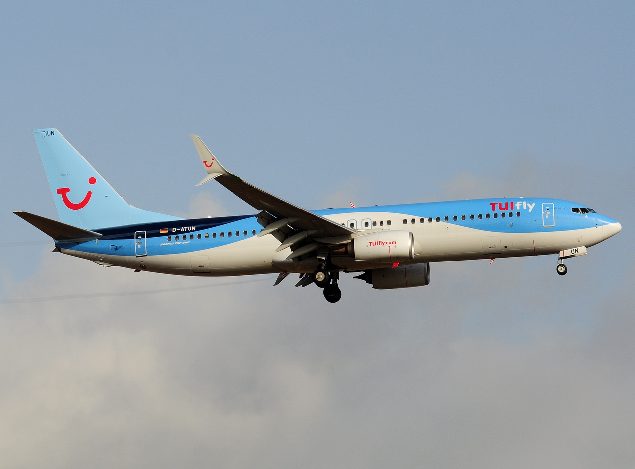D-ATUN - 737-8K5(WL) - TUIfly - PMI - 09-06-2018