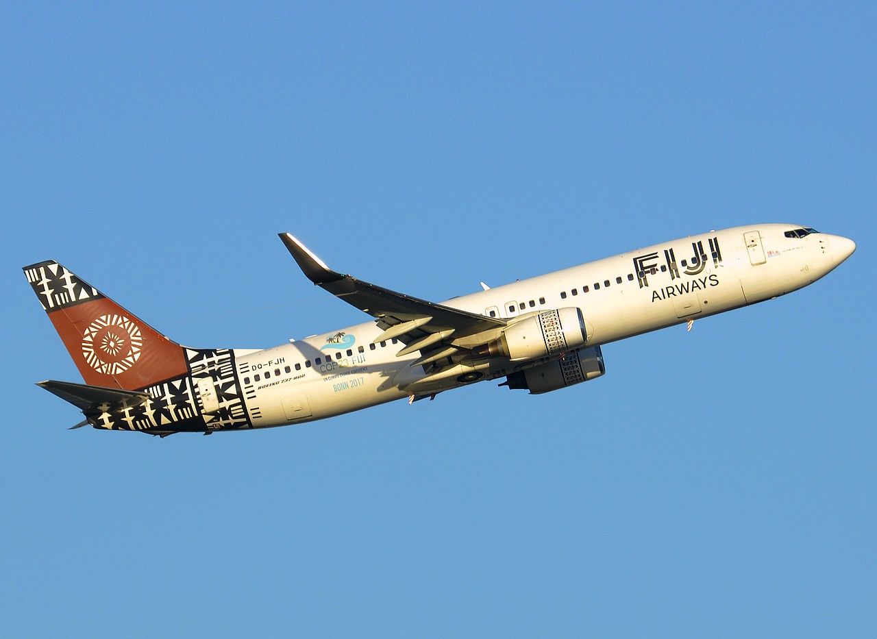 DQ-FJH - 737-8X2(WL) - Fiji Airways - SYD - 11-04-2018