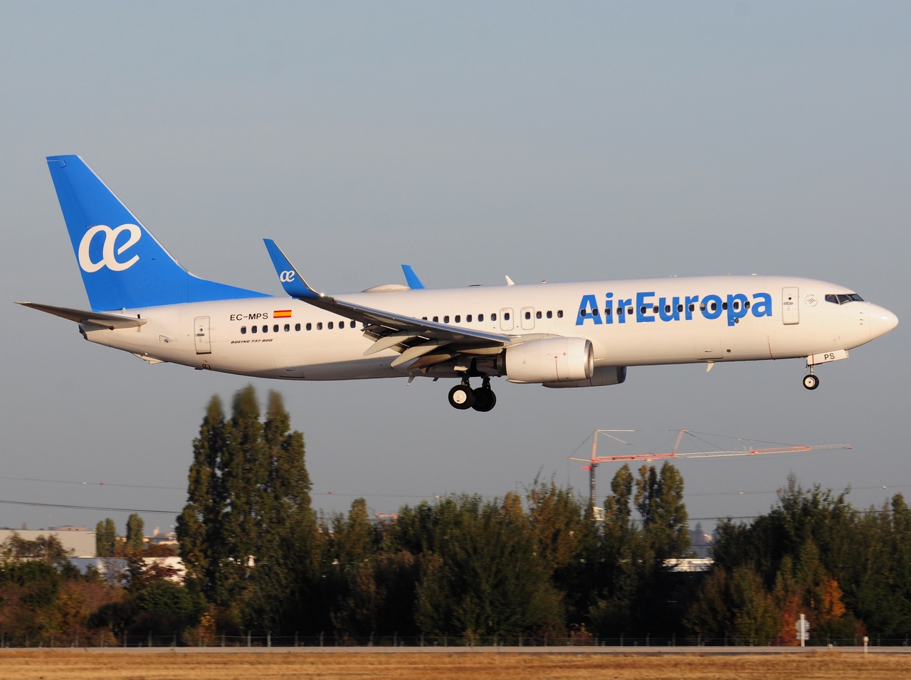 EC-MPS - 737-800(WL) - Air Europa - ORY - 13-10-2018