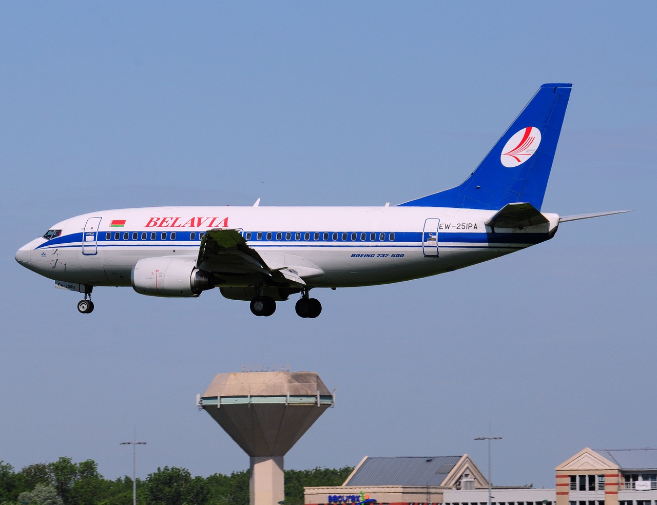 EW-251PA - 737-5Q8 - Belavia _ Belarusian Airlines - CRL - 12-05-2018