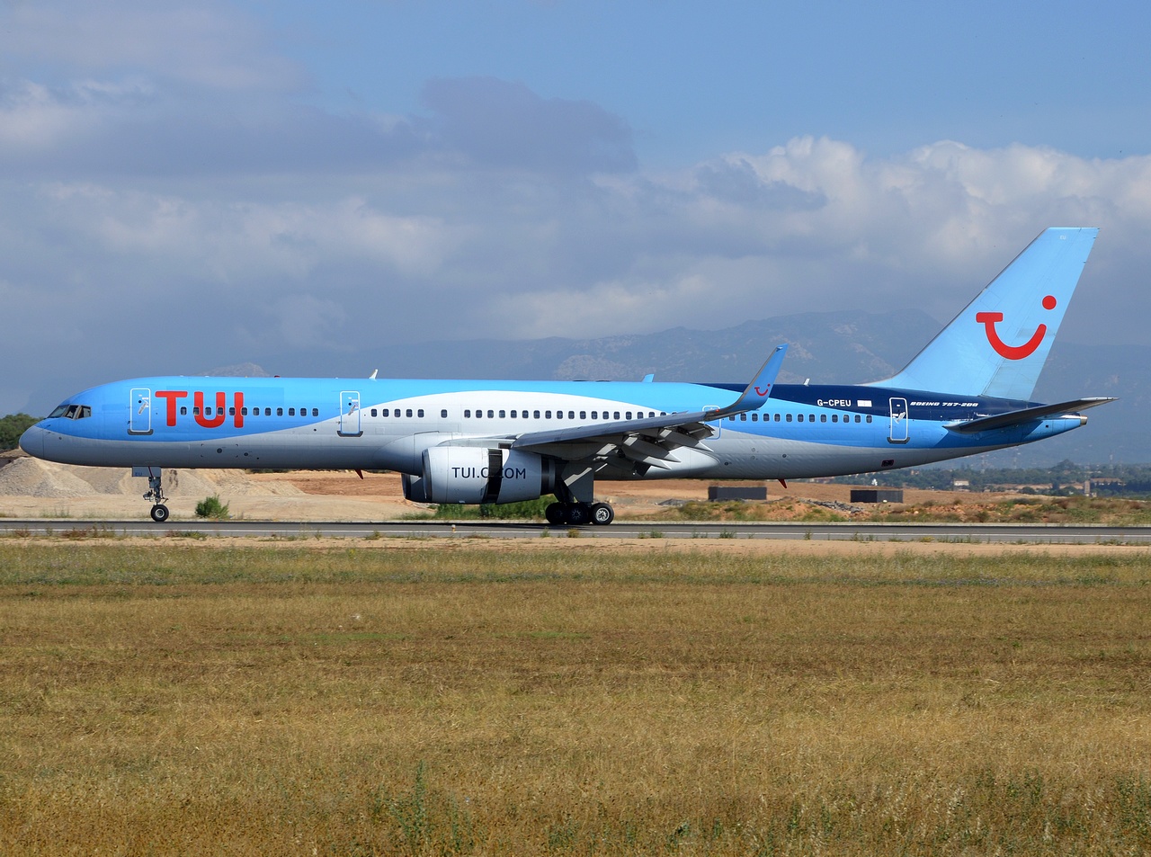 G-CPEU - 757-236(WL) - TUI Airways - PMI - 13-06-2018