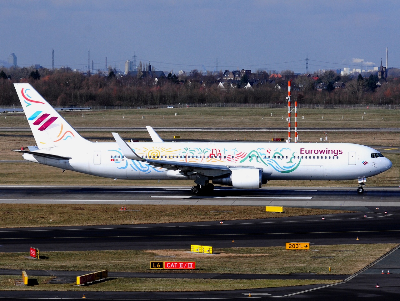 HB-JJF - 767-316(ER)(WL) - Eurowings - DUS - 27-02-2018