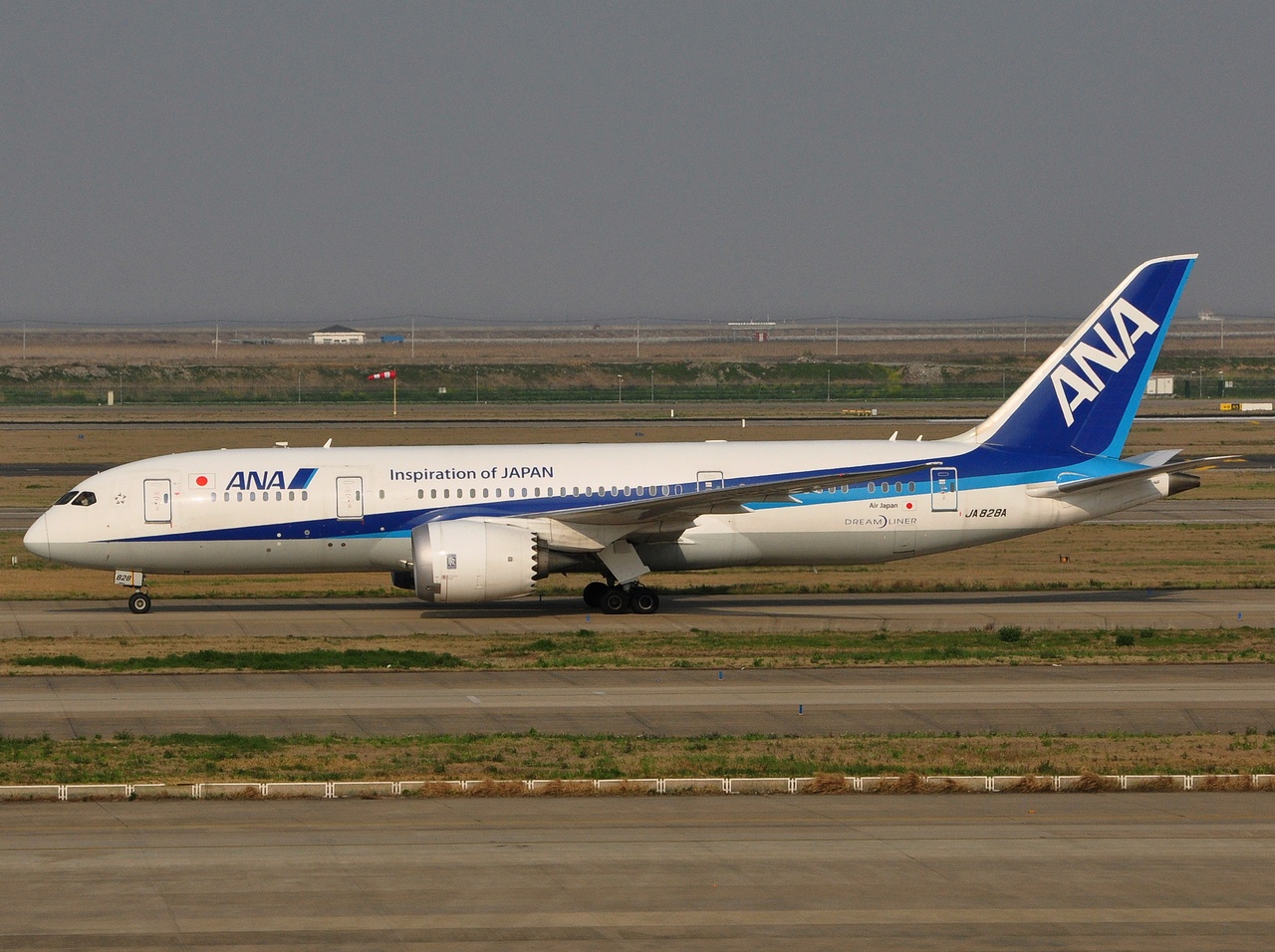 JA828A - 787-8 Dreamliner - ANA All Nippon Airways - PVG - 03-04-2018
