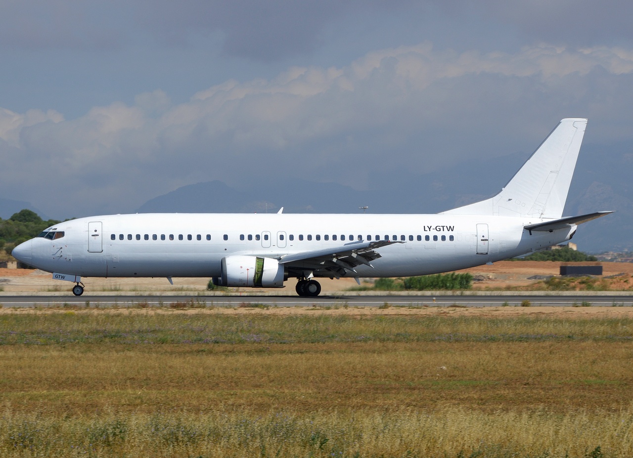 LY-GTW - 737-4Q8 - GetJet Airlines - PMI - 11-06-2018