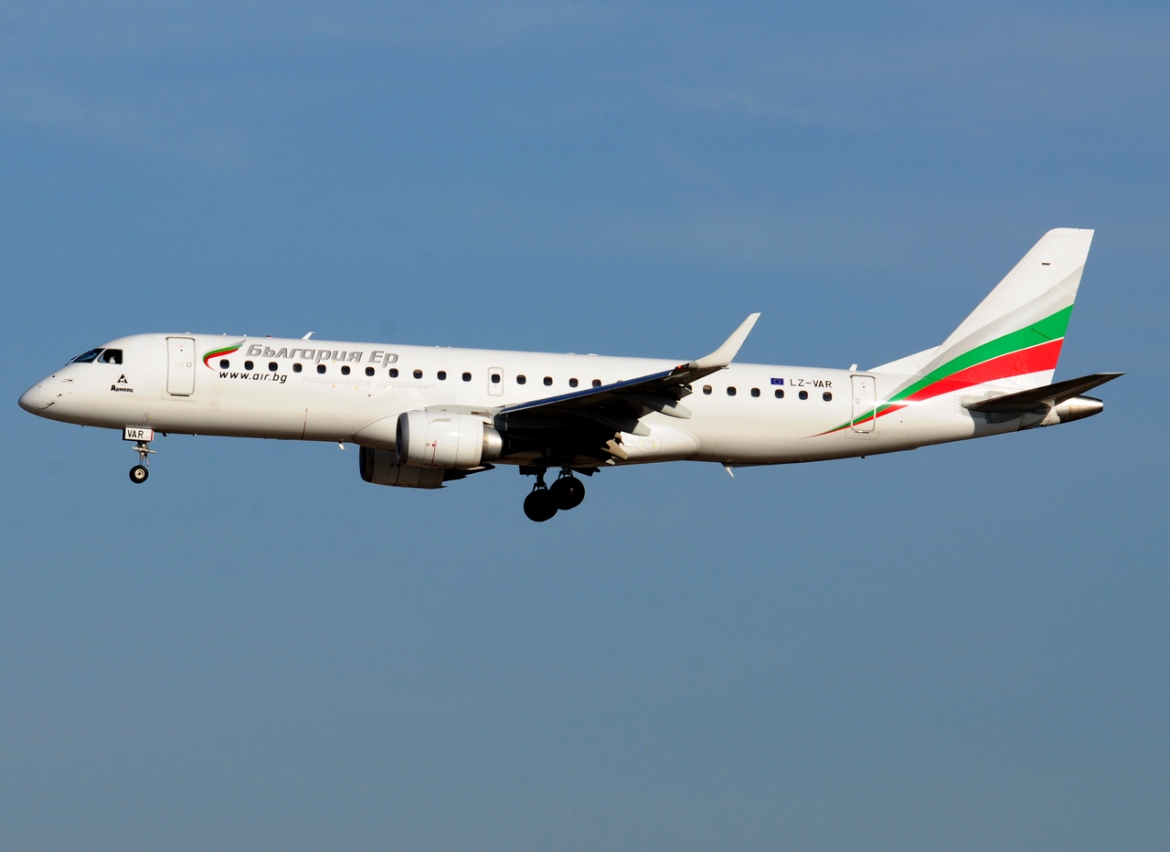 LZ-VAR - ERJ-190STD (ERJ-190-100) - Bulgaria Air - ORY - 13-10-2018