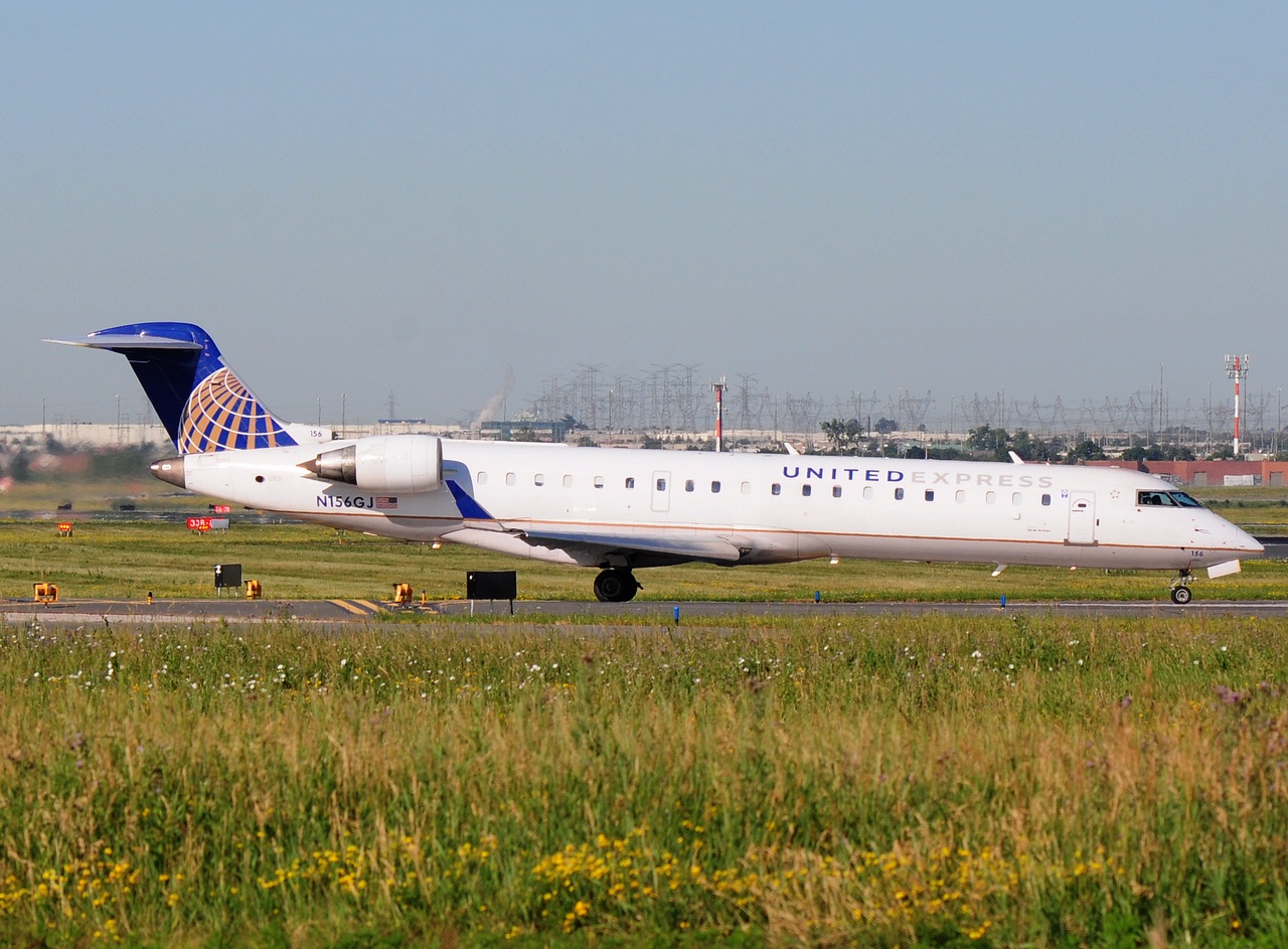 N156GJ - CRJ-550 - United Express - YYZ - 08-07-2018
