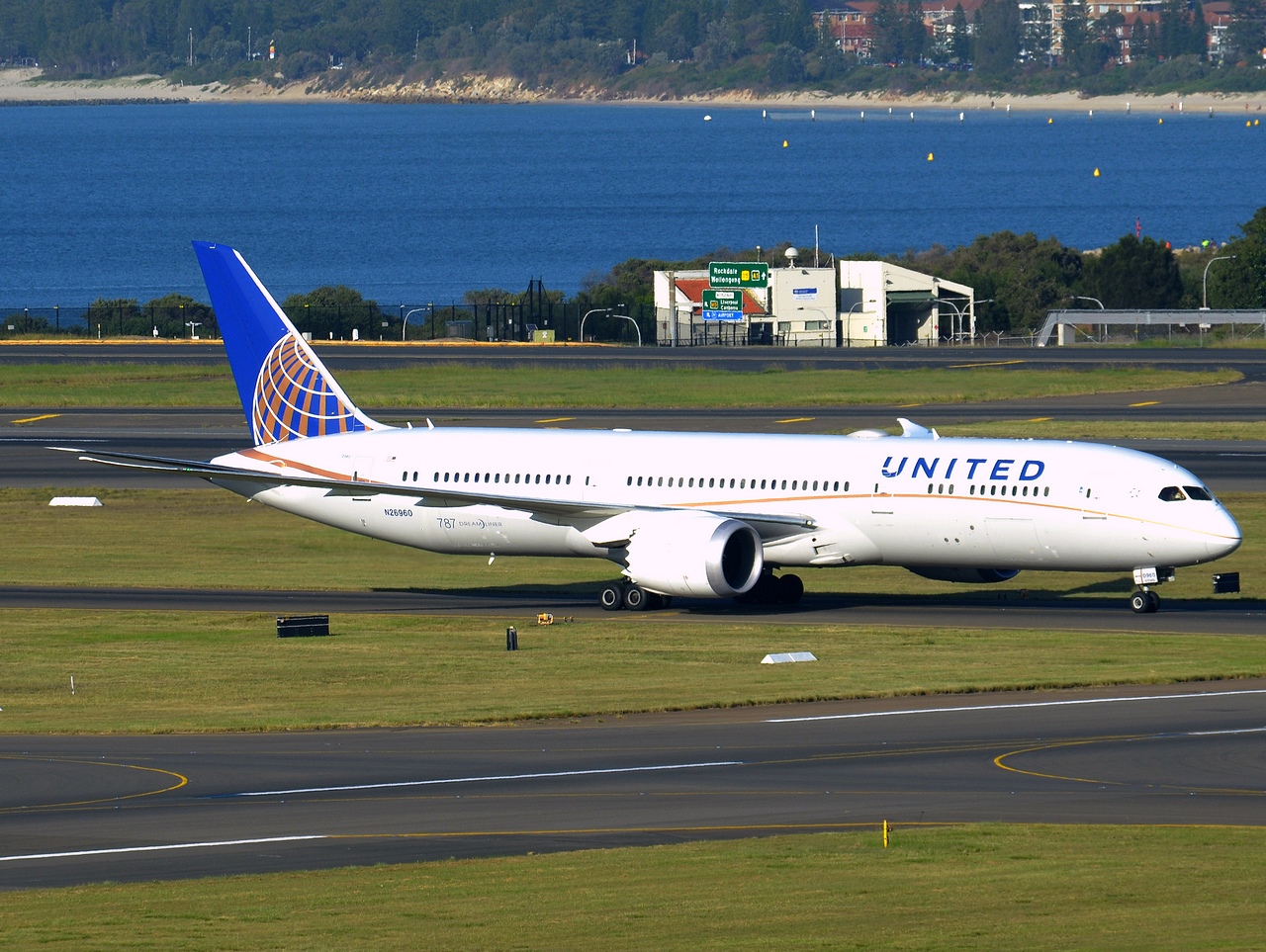 N26960 - 787-9 Dreamliner - United Airlines - SYD - 11-04-2018