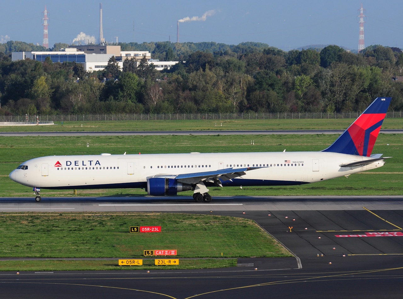 N842MH - 767-432(ER) - Delta Air Lines - DUS - 15-09-2018