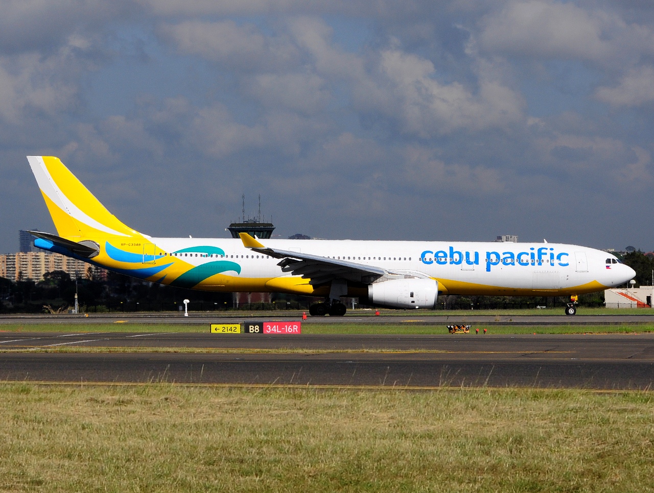 RP-C3348 - A330-343 - CEBU Pacific Air - SYD - 07-04-2018