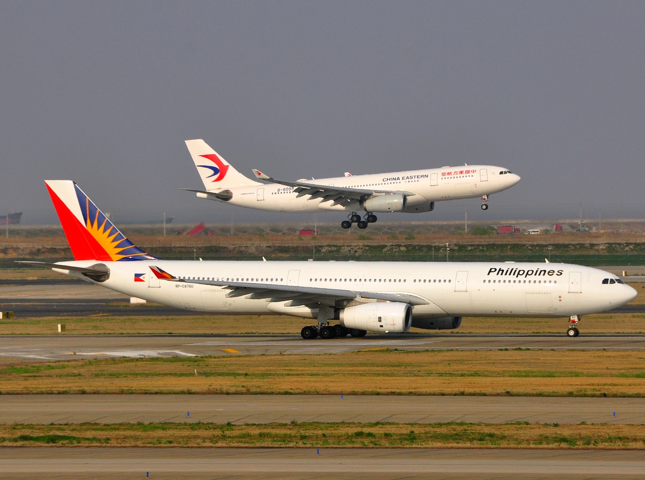 RP-C8760 - A330-343 - Philippine Airlines - PVG - 03-04-2018