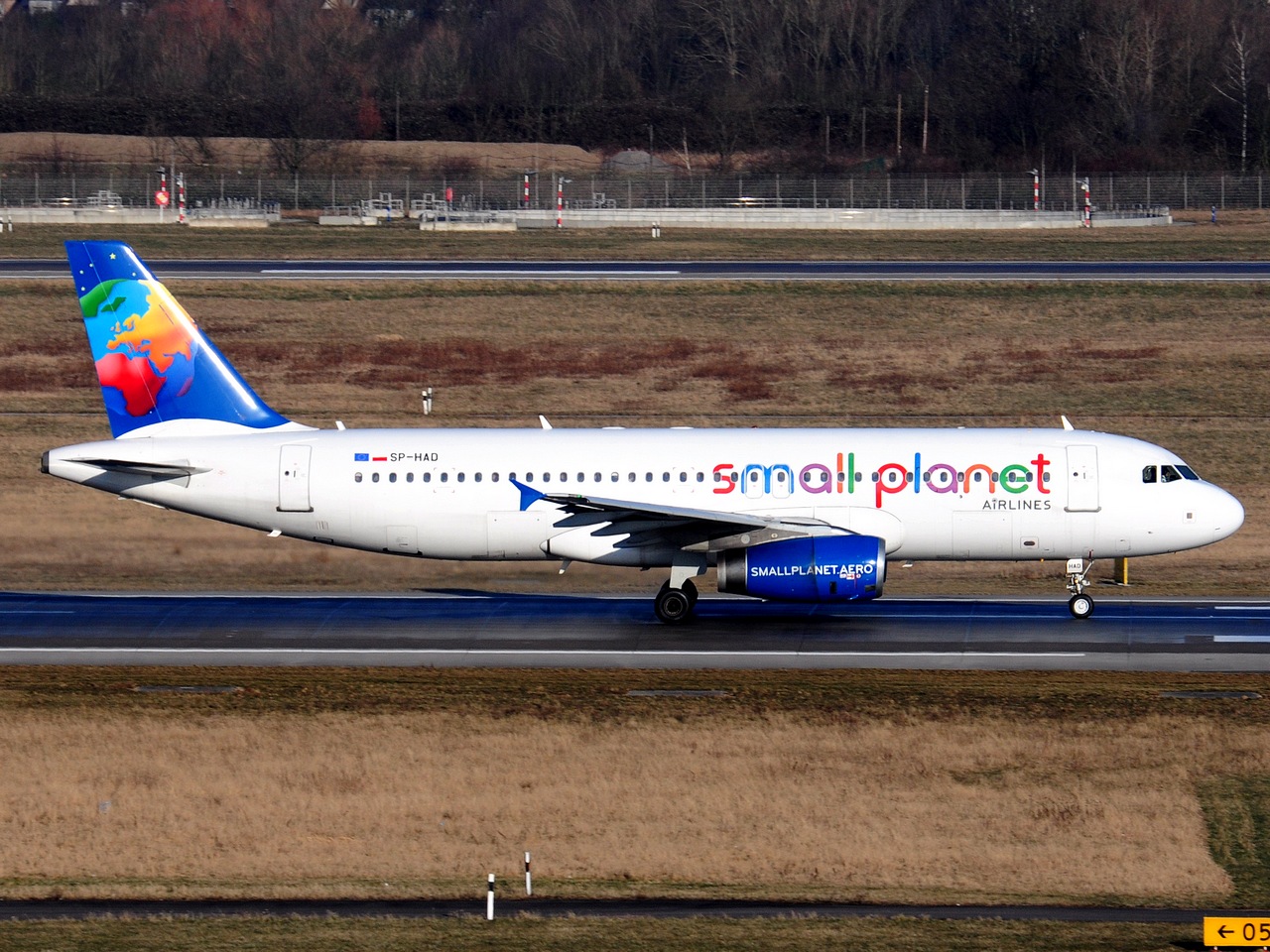 SP-HAD - A320-232 - Small Planet Airlines Poland - DUS - 27-02-2018