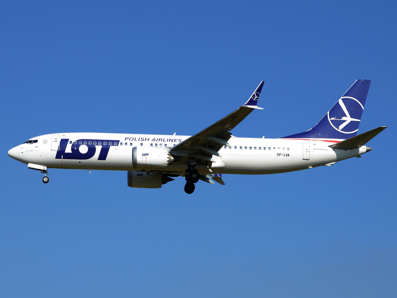SP-LVA - 737-8 MAX - LOT _ Polish Airlines - BRU - 27-06-2018