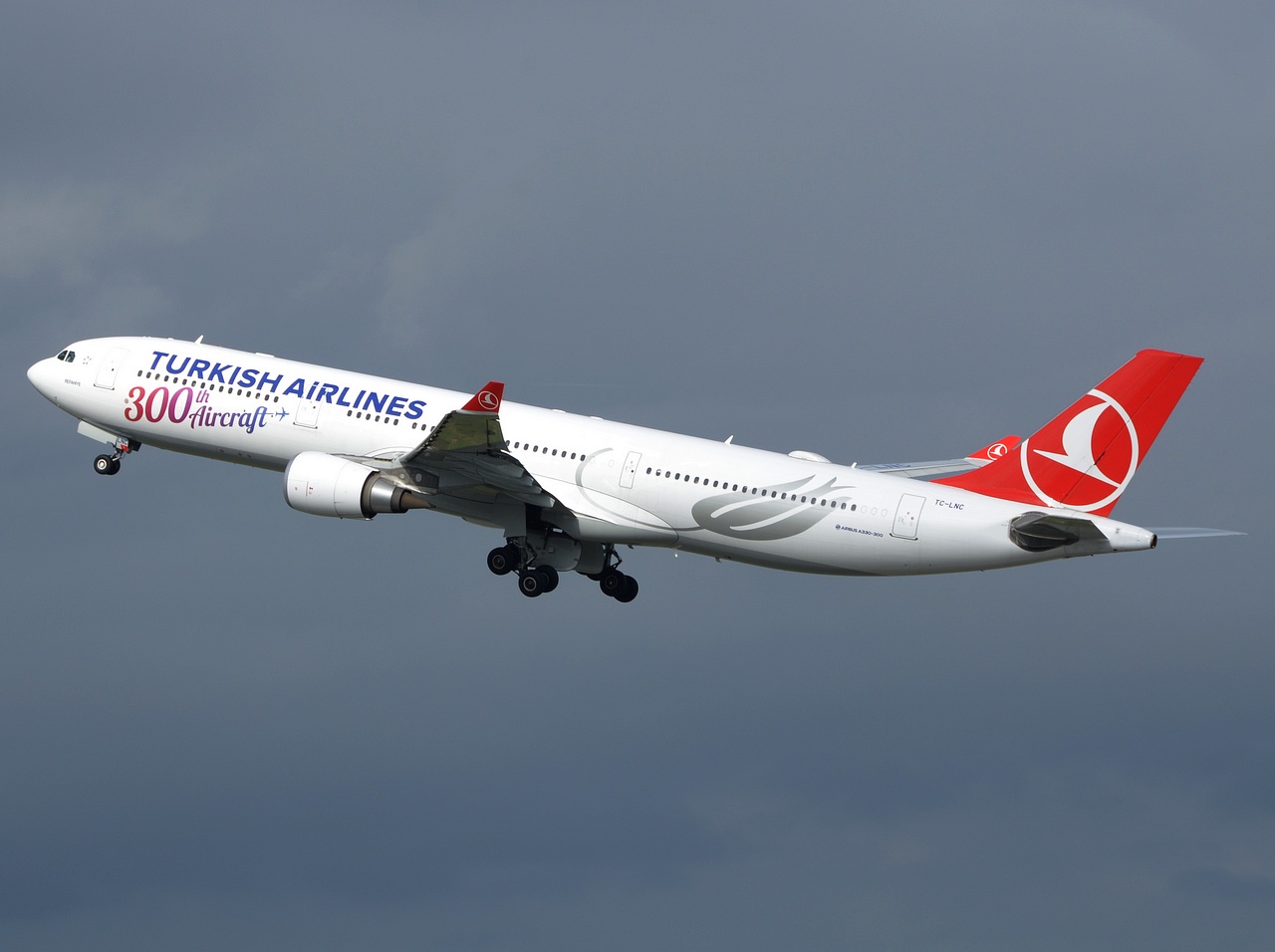 TC-LNC - A330-303 - Turkish Airlines - DUS - 15-09-2018b