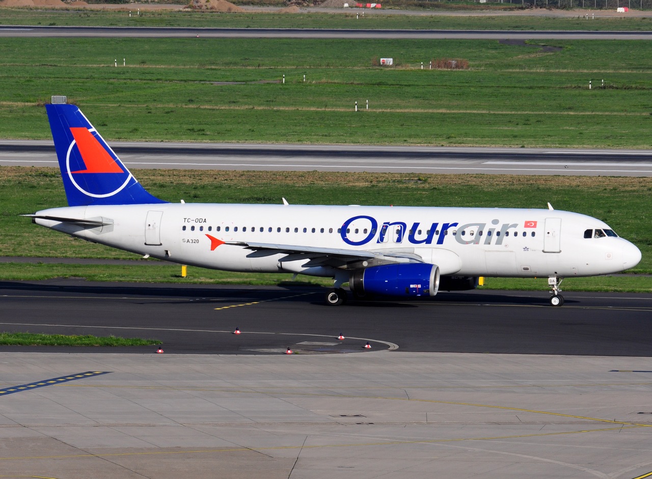 TC-ODA - A320-233 - Onur Air - DUS - 15-09-2018