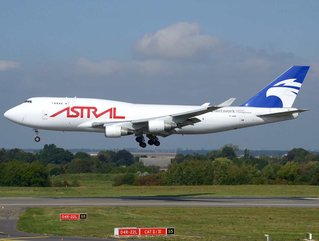 TF-AMM - 747-4H6 - Astral Network Aviation - LGG - 12-09-2018
