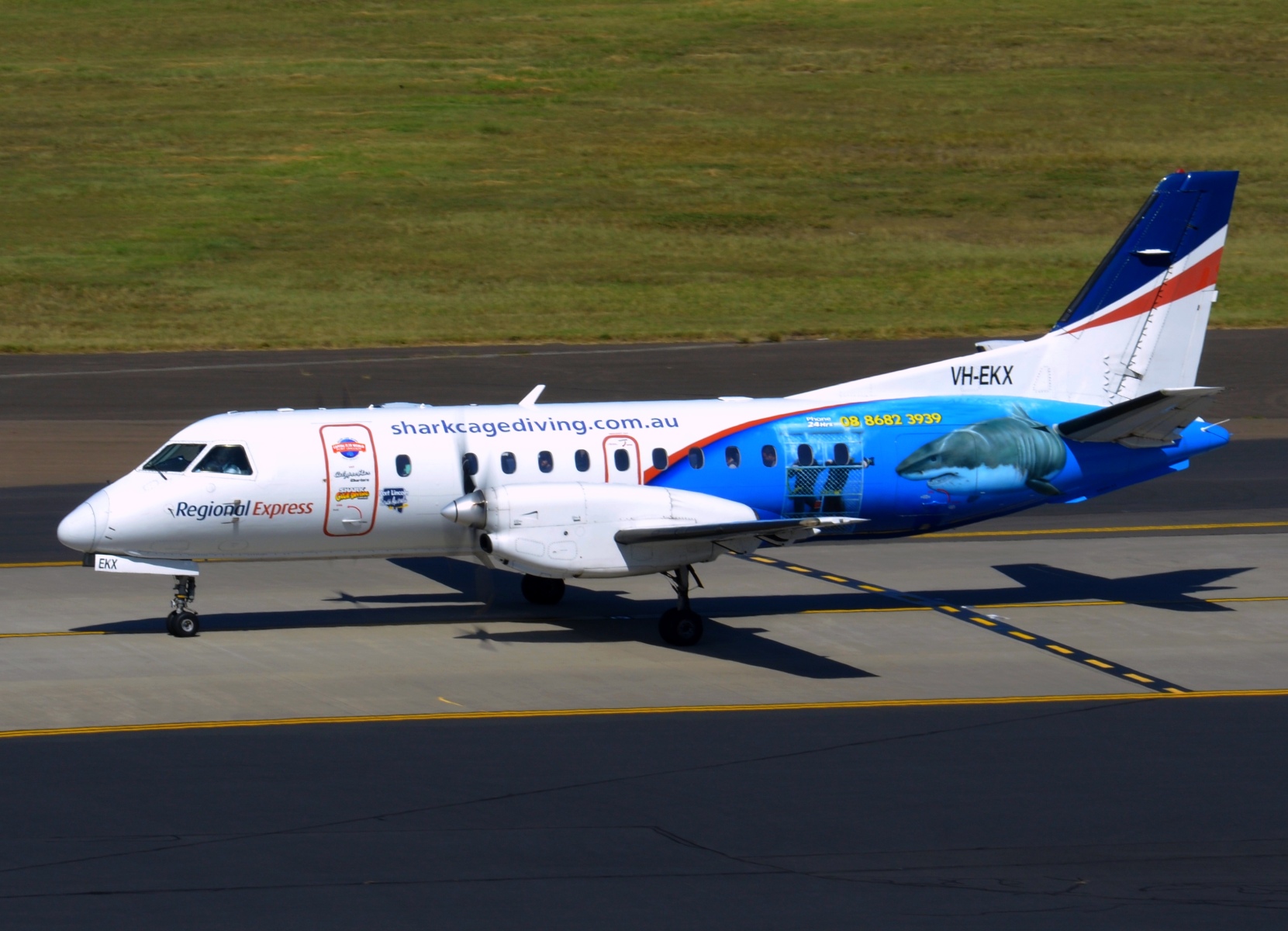 VH-EKX - Saab 340B - REX _ Regional Express - SYD - 11-04-2018b
