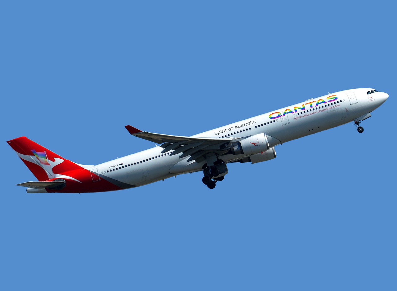 VH-QPJ - A330-303 - Qantas - SYD - 11-04-2018