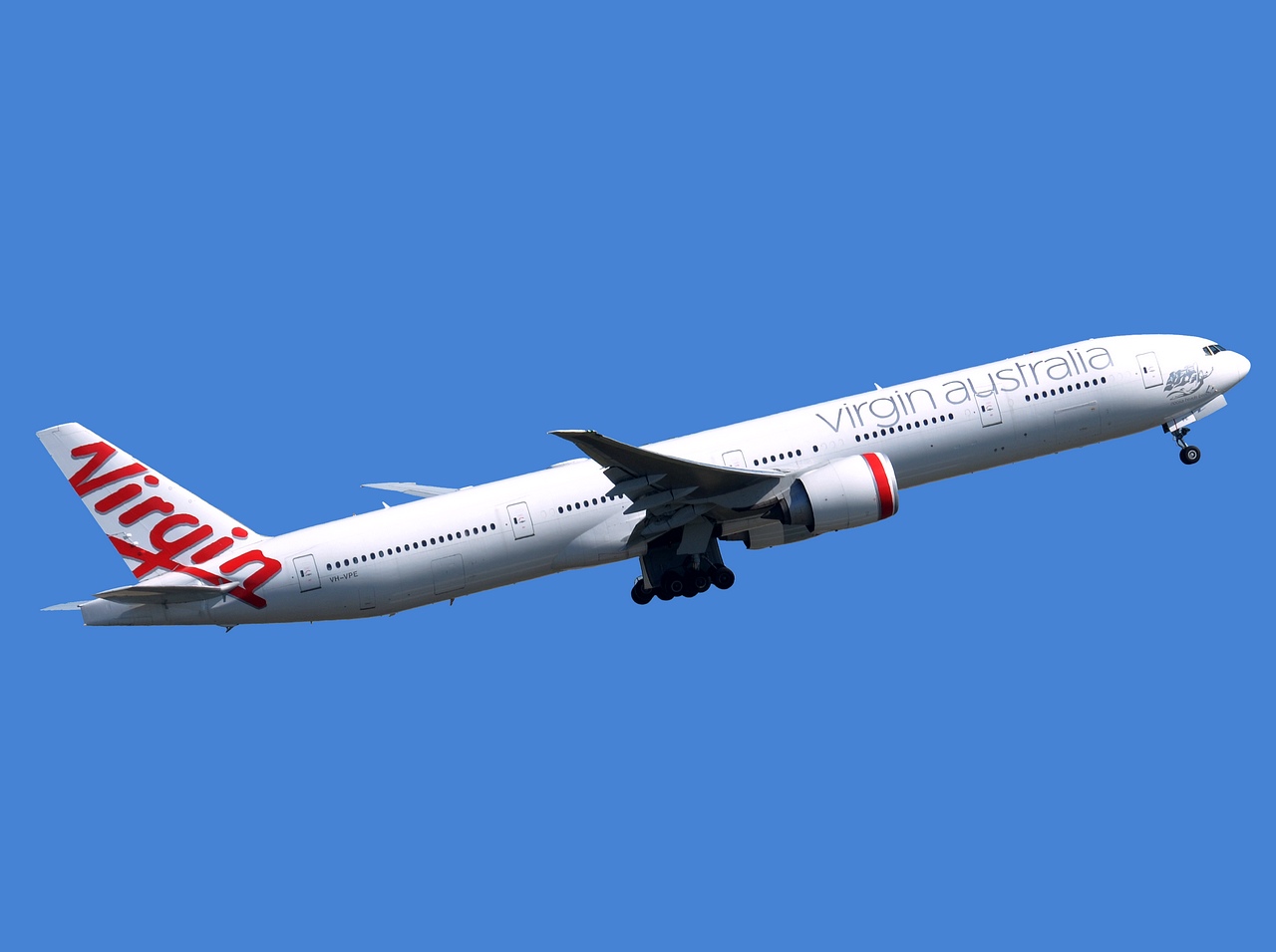 VH-VPE - 777-3ZG(ER) - Virgin Australia - SYD - 11-04-2018c