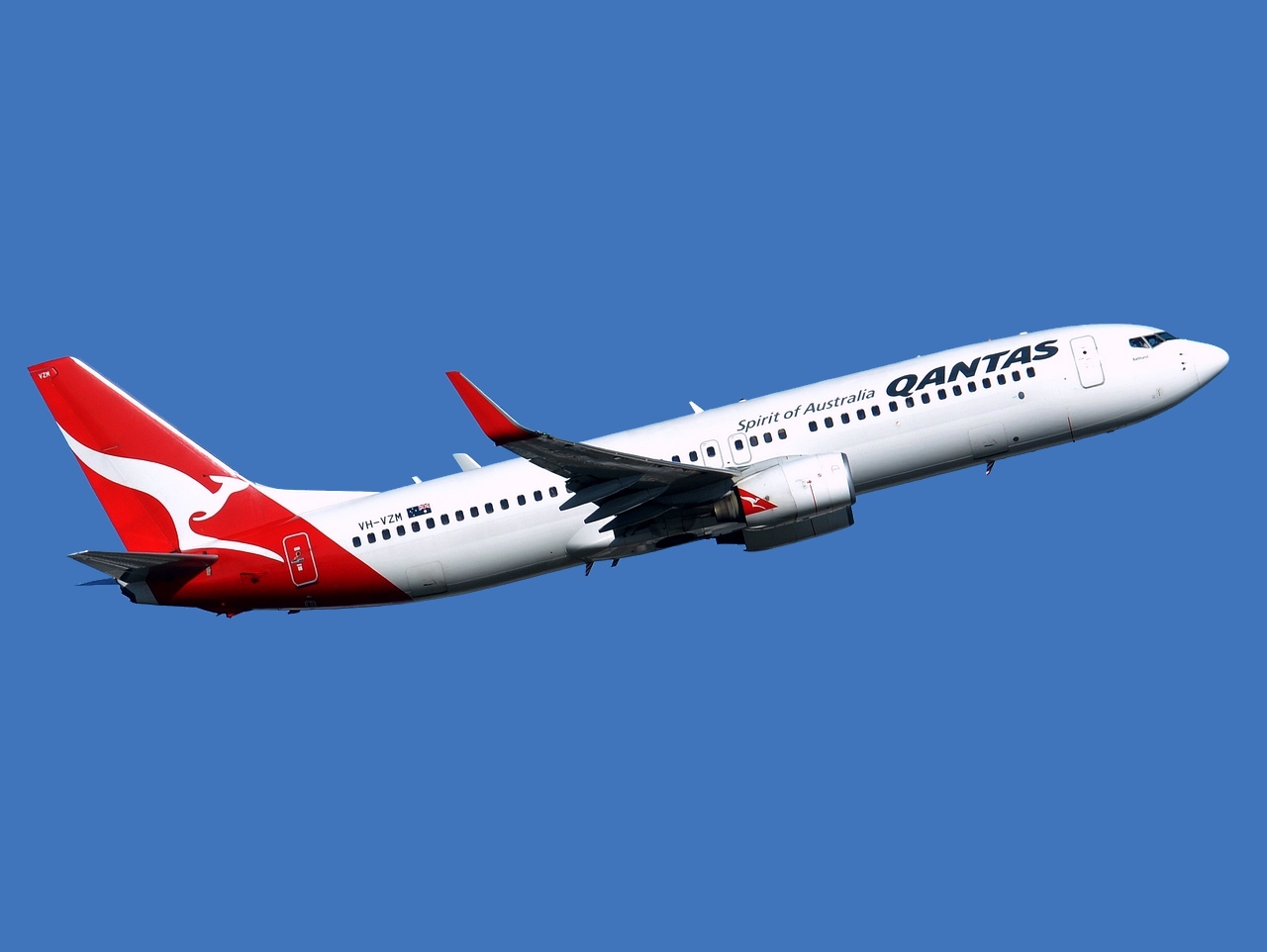 VH-VZM - 737-838(WL) - Qantas - SYD - 11-04-2018