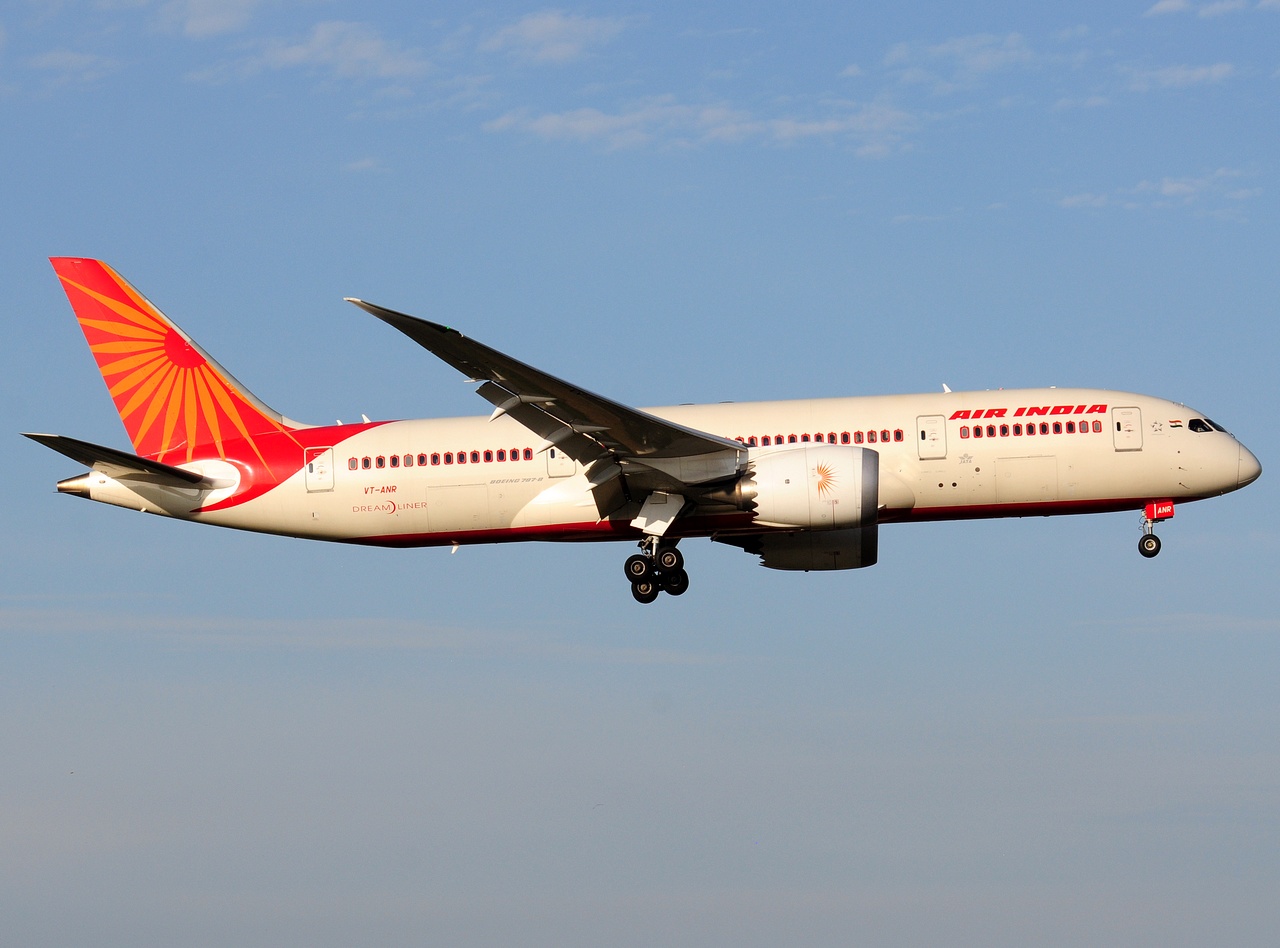 VT-ANR - 787-8 Dreamliner - Air India - FCO - 28-05-2018