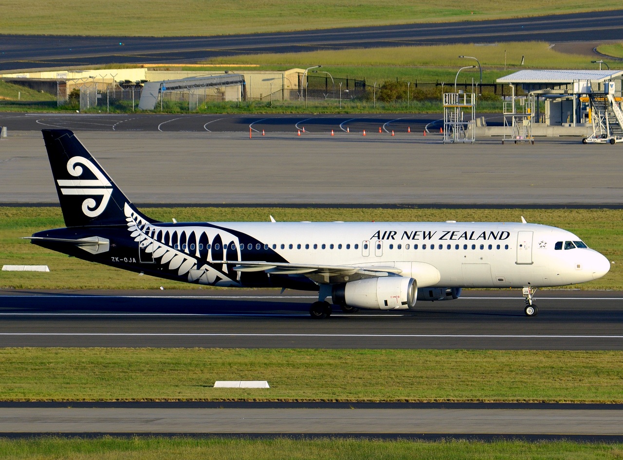 ZK-OJA - A320-232 - Air New Zealand - SYD - 14-04-2018