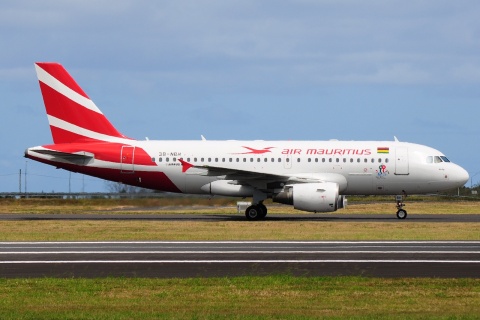 3B-NBH - A319-112 - Air Mauritius - MRU - 30-08-2018b