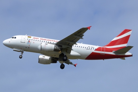3B-NBH - A319-112 - Air Mauritius - MRU - 30-08-2018d