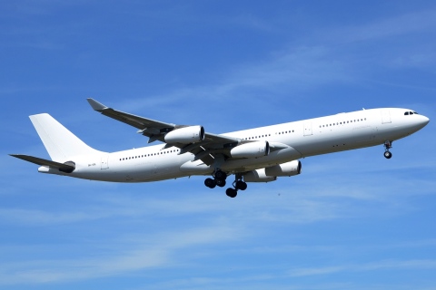 9H-SOL - A340-313 - Hi Fly Malta - LIS - 14-06-2018