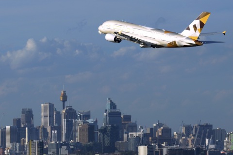 A6-APD - A380-861 - Etihad Airways - SYD - 14-04-2018b