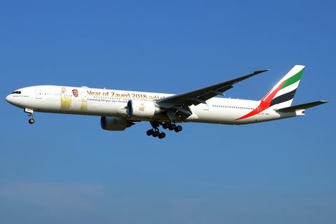 A6-EQH - 777-300(ER) - Emirates - BRU - 27-06-2018