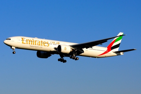 A6-EQI - 777-300(ER) - Emirates - BRU - 04-05-2018