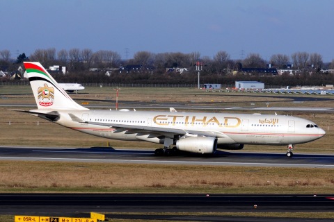 A6-EYJ - A330-243 - Etihad Airways - DUS - 27-02-2018