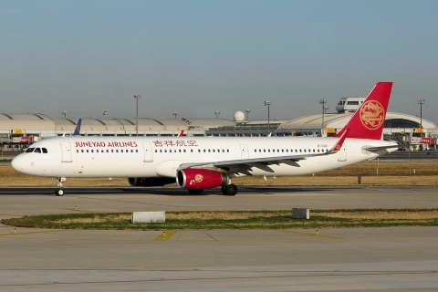 B-1001 - A321-231(WL) - Juneyao Airlines - PEK - 15-04-2018